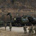 Evakuacija grada u Južnoj Koreji zbog navodnog curenja belog fosfora iz američke vojne baze