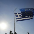 Грчка: Туристи осумњичени за силовање девојчице пуштени да се бране са слободе