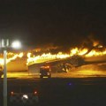 Detalji haosa na japanskom aerodromu! Nakon što se zapalio avion sada stiže vest da ima i mrtvih! (video)