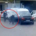 Novi snimak napada na zatvorski konvoj u Francuskoj: Napadači preprečili put i izbliza otvorili vatru na policajce…