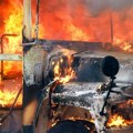 Драма у Хрватској: Запалио се аутобус који је превозио децу, ватрогасци хитно стигли на терен