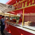 Počela Roštiljada u Leskovcu: Majstori pokušavaju da obore rekord - pljeskavica od 86,4 kilograma ( FOTO)