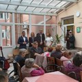 Vrbas proslavio Međunarodni dan starijih osoba Donacije, radovi i proslava u Gerontološkom centru