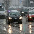 Sneg, led i odroni: AMSS izdao ozbiljno upozorenje vozačima