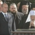Patrijarh Pavle rame uz rame sa Putinom: O njegovoj poseti Rusiji pričao ceo svet, ali on nikada ni reč nije rekao (video)
