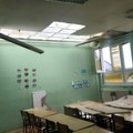 „Teže oštećeno pet škola, đaci u klupama u septembru” Dina Vučinić za „Dnevnik” (foto)