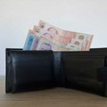 Prosečna plata u Zrenjaninu i drugim srednjobanatskim opštinama ispod državnog proseka