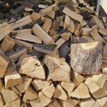 Cene ogreva počele da padaju: Koliko su pojefitinili drva i pelet i gde u Srbiji je najjeftinije?