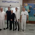 Vladan Vasić i Zoran Nikolić posetili Porodilište pirotske Bolnice. Prošle godine u Pirotu 81 beba više u odnosu na 2022…