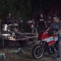 Tomica iz Prokuplja već sedmu godinu zaredom organizuje rok koncert u svom dvorištu: Svirka trajala gotovo četiri sata