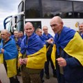 Ukrajina pristala na razmenu zarobljenika: Zelenski najavio primopredaju 500 vojnika tokom vikenda (video)