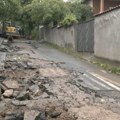 Nevreme odnelo asfalt na Dušanovcu: Ulica Miška Jovanovića zatvorena za saobraćaj, ekipe na terenu otklanjaju štetu