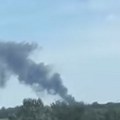 (Video) Veliki požar kod Novog Sada: Crni gusti dim vidi se kilometrima daleko: "Čuju se detonacije"