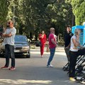 (Video): Sin Suzane Jovanović na snimanju nove sezone "Zvezda Granda": Danijel radi u režiji, članovi žirija privukli veliku…
