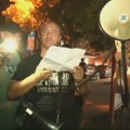 VIDEO Građani našli spisak zaposleni koji su dovedeni na skup u Šapcu, pa imena pročitali naglas