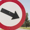 VOZAČI OPREZ: Danas i sutra radovi na državnom putu I B reda broj 13, Stajićevo – Čenta! Radovi na putu