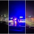 Teška saobraćajka kod Jagodine Dva automobila udarila u traktor, od siline udara odleteli pored puta, saobraćaj otežan, kiša…