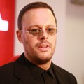 Igor Kojić pre devet meseci se venčao, pre dva razveo, a sinoć prošetao sa novom devojkom FOTO