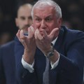 Obradović potpuno razočaran: "Sramotno, igrači se ponašaju nenormalno, ulazim u svlačionicu, oni na telefonima"