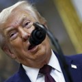 Трамп прети Ирану: Направите договор са нама или ћемо вас уништити