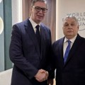 Vučić i Orban u Davosu o ključnim globalnim izazovima: Energetska bezbednost i utisci sa Svetskog ekonomskog foruma u fokusu…