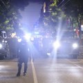 MUP: Uhapšen osumnjičeni da je nakon protesta policiju gađao kamenicama