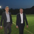 Reflektori na sportskom terenu u Pranjanima pred Sabor violinista Srbije (VIDEO)