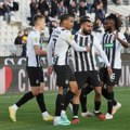 Fudbalski "vatromet": Partizanovi debitanti obeležili goleadu za povratak na prvo mesto Superlige Srbije