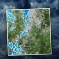 (Radarske slike) olujni udar pogađa Srbiju sa tri fronta: Prvi stiže iz Hrvatske, superćelija donosi jak grad, a duvaće…