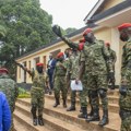 Uganda: Sin predsednika pretio da će odseći glavu lideru opozicije