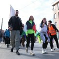 Studenti DUNP-a koji su krenuli peške do Novog Sada stigli u Baljevac: Priređen im doček