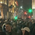 Protest ispred Rektorata zbog upada UKP-a: Zabeleženo više incidenata, sukob policije i građana