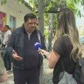 Štandovi SNS i danas u Zemunu: Prisutan i predsednik opštine, optužuje N1 da je doveo glumca Dragana Jovanovića da tuče ljude…