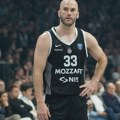 I on se šokirao kad je čuo da mu Grobari skandiraju: Nije dao ni poen, a cela Arena je grmela uz njegovo ime!