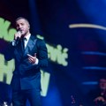 Za njega pričaju da je najbogatiji pevač na estradi! Sa bratom vodi firmu i zarađuje milione: Objavljena tačna suma