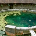 Istraživali su njegove dubine, ali se nisu svi vratili: Šta se krije ispod misterioznog izvora u Francuskoj?