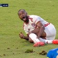 (VIDEO) Golman Volosa neutešan, u duelu slomio nogu rivalu