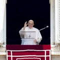 Papa Franja osudio brutalni napad na školu u Ugandi