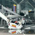 Pao krov na aerodromu: Tragedija u Nju Delhiju, poginula jedna osoba