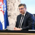 Vlada: Baš su premijer i ministar išli pisati prijeteće poruke Jergoviću