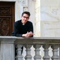 „Molitva nije dovoljna, deco moja“: Potez mladog sveštenika šokirao vernike