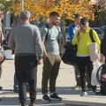 Studenti DUNP-a pešače do Obrenovca: Danas lepše vreme i lakša trasa