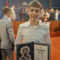 Osmak koji matematiku vidi kao zabavu i igru – Janko iz Niša posle „žetve“ medalja dobio Svetosavsku nagradu