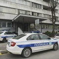 Porodična drama u Beogradu: Našao ženi poruke u telefonu, pa ga istukla, intervenisala policija