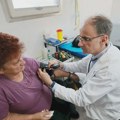 Mobilna ambulanda danas u Maloj Plani, premijer i ministar pregledali građane