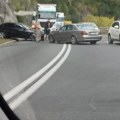 Vozači, oprezno kod Zlatibora! Automobili preprečili put nakon udesa, stvaraju se zastoji