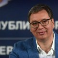 Mi više ne čekamo prilike, već ih stvaramo: Predsednik Vučić čestitao građanima Novu 2024. godinu (video)