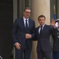 Vučić stigao u Pariz, za stolom sa Makronom o 14 tema