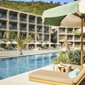 Jedinstveni doživljaj na obali egeja: Hotel za odrasle i odmor uz muzičke festivale