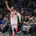 Boston pobedio bez Tejtuma, Niksi ispustili prvu meč loptu